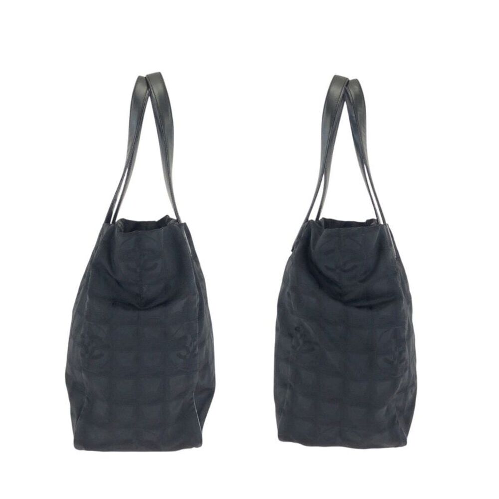 Chanel Vintage Nylon/Leather Tote Bag - Picture 8 of 10